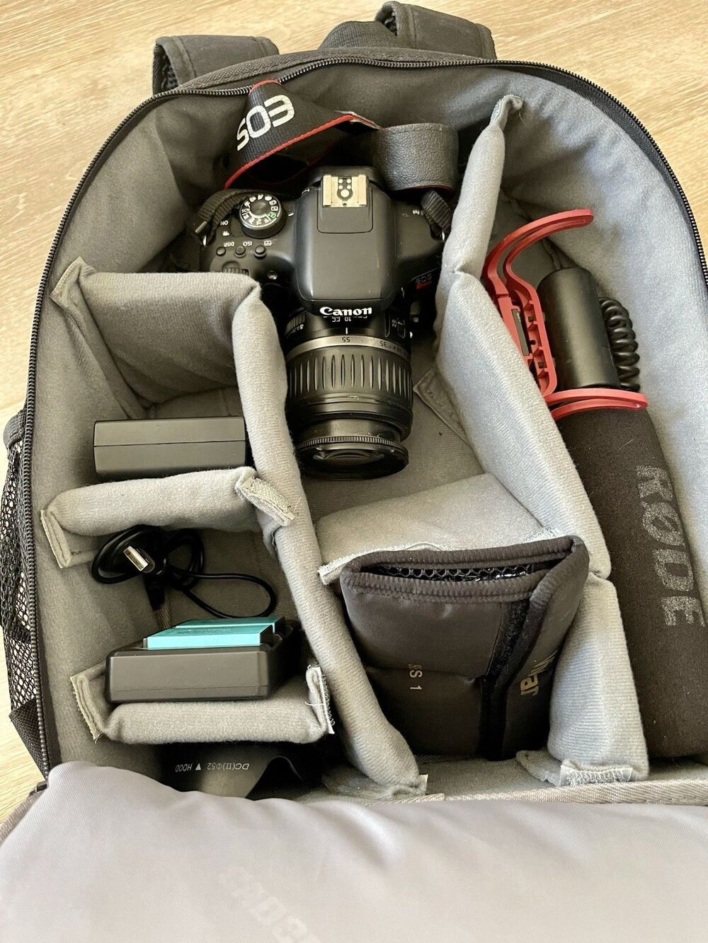 Canon EOS T6i 24.2MP Digital SLR Camera, 18-55mm f/3.5-5.6 IS STM - Picture 6 of 16